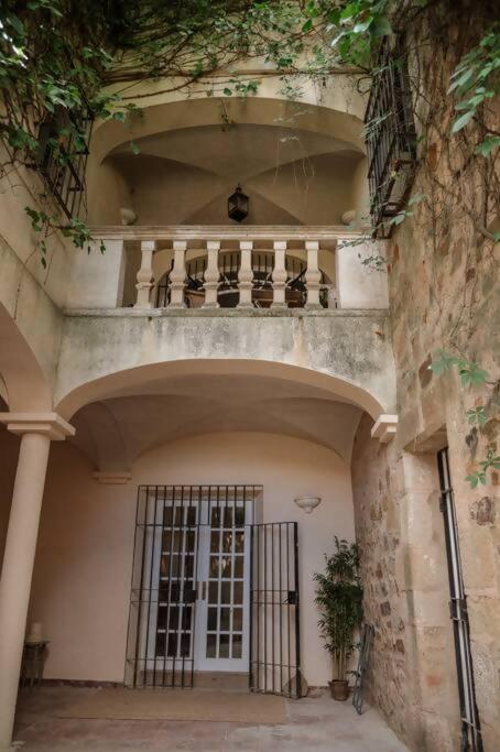 Casa Aguila Casco Antiguo Patio Privado Apartamento Caces Exterior foto